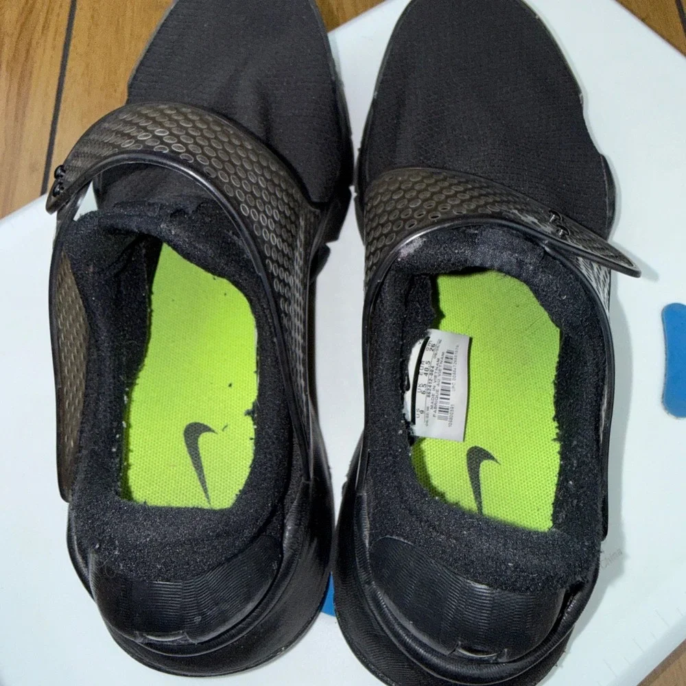 Nike Sock Dart Triple Black Women Running Shoes 862412-004 US 9 UK 6.5 EUR 40.5